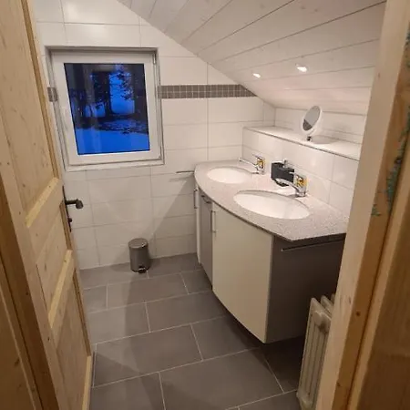 アパート Haus Mannhart